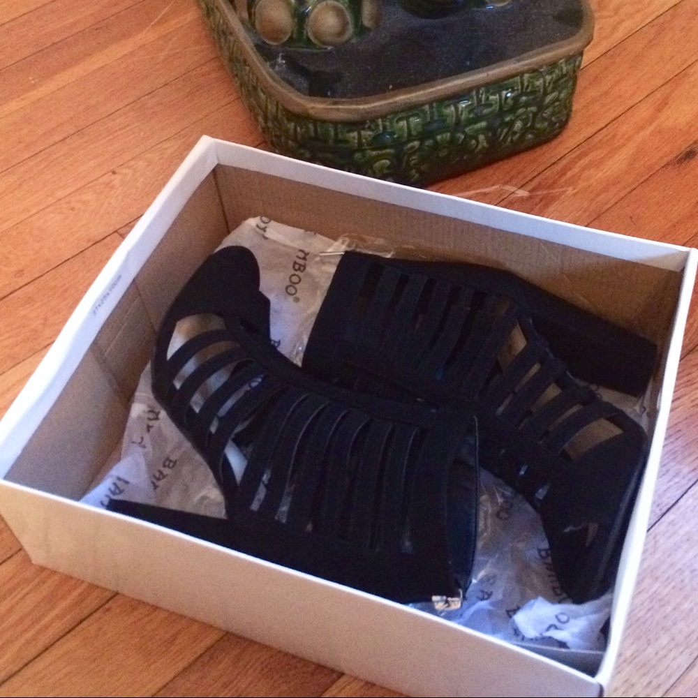 ❤️ Bamboo Rampage caged heels - Picture 2 of 4